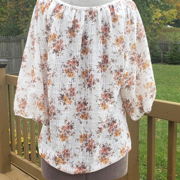 Vintage 1970s Floral Peasant Shirt - Picture 6 of 8